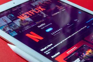 Netflix au plus mal, la plateforme se fait tacler après la suppression de ces programmes en novembre