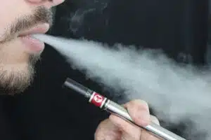 L’avantage de fumer avec une cigarette électronique sans nicotine