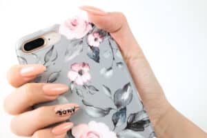 Quels accessoires clés choisir pour rendre son smartphone unique ?