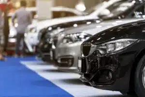 Fournisseurs polonais de voiture de luxe en 2023 : comment les dénicher ?