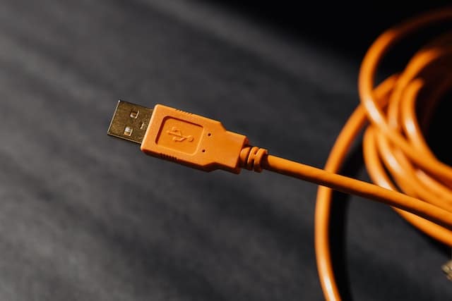 câble de recharge électrique USB