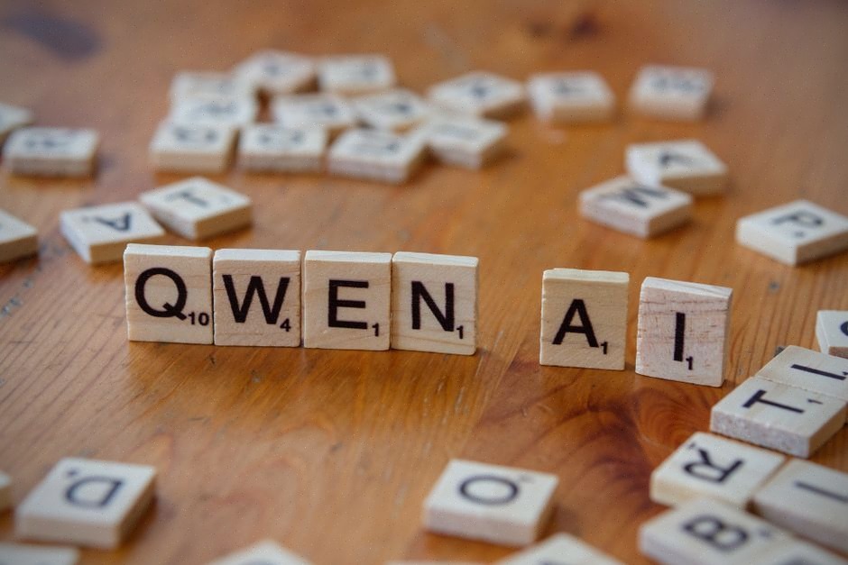 Développeurs comparant Qwen aux modèles de Meta et Google